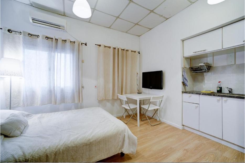 Tel Aviving - Apartments By The Beach Bagian luar foto