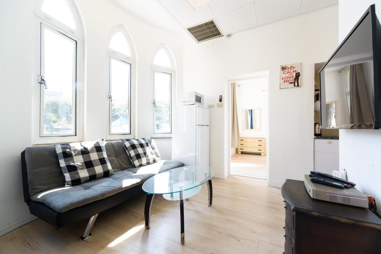Tel Aviving - Apartments By The Beach Bagian luar foto