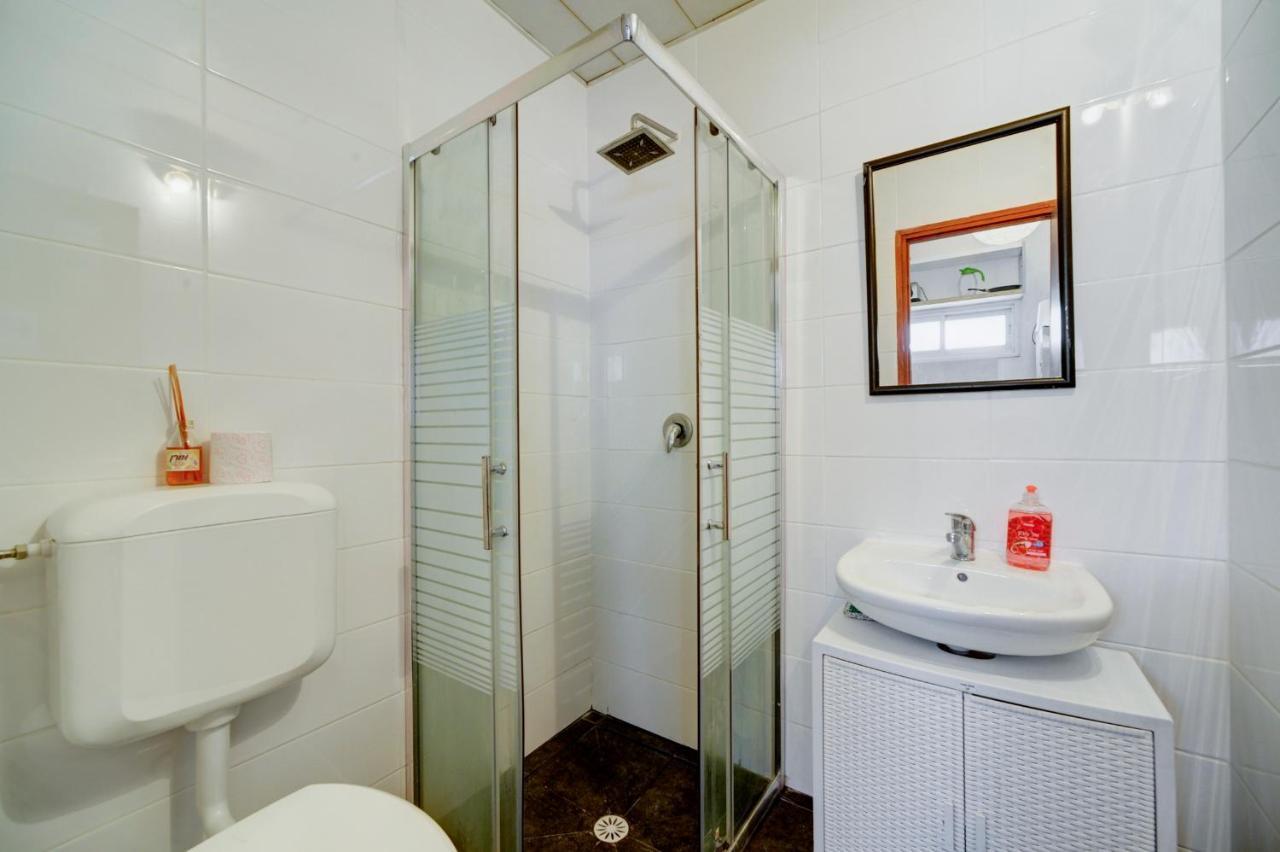 Tel Aviving - Apartments By The Beach Bagian luar foto